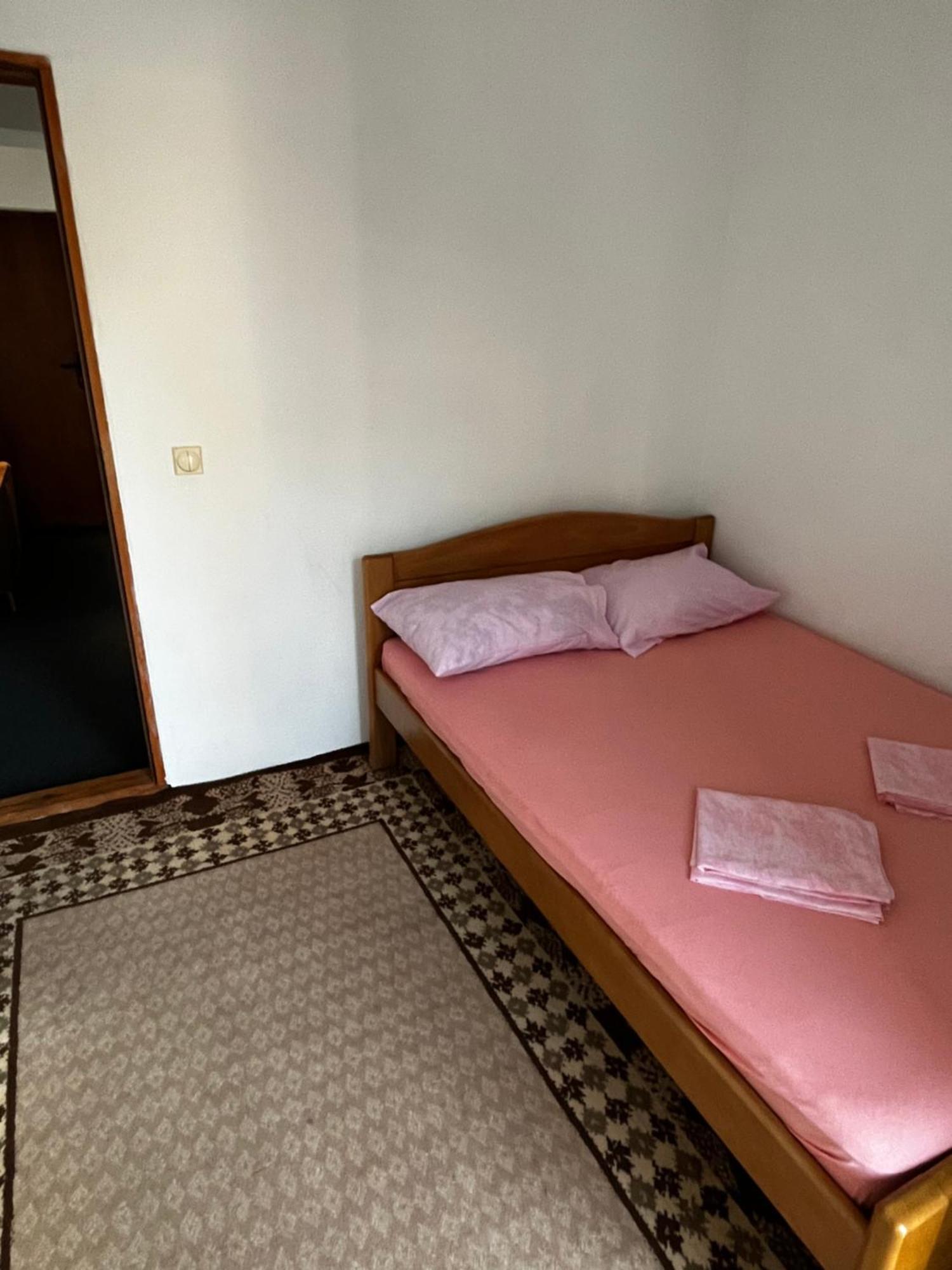 Planet Rooms Dobra Voda Exterior photo